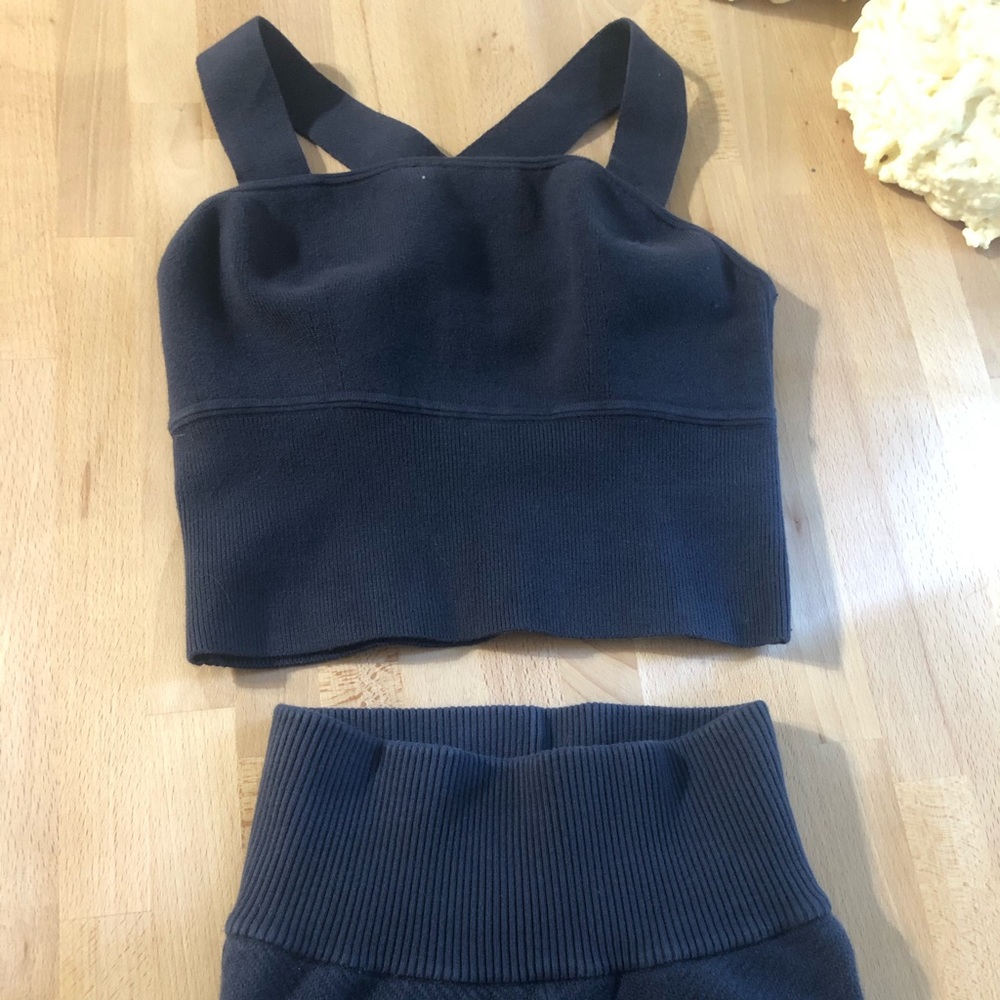 Carbon38 bra top